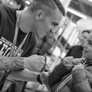 Cristian Lucia, campione italiano Muay thai si esibisce a Torino