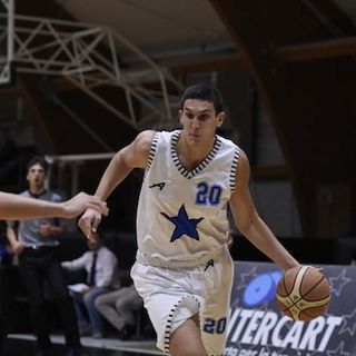 Kurt Cassar firma per la Reale Mutua Basket Torino