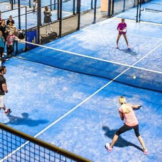 Un incontro di padel in un'immagine di repertorio