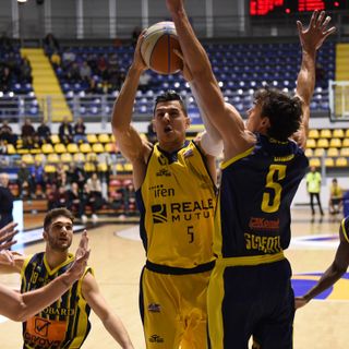 Reale Mutua Baket Torino in serata no, il derby è di Biella