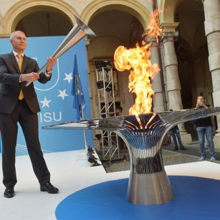 Accesa la Fiaccola del Sapere della 29esima Universiade Invernale di Krasnoyarsk