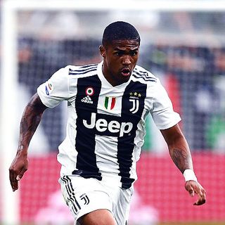Douglas Costa se la… cava a metà: “solo” 4 le giornate di squalifica