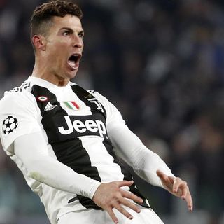 Questa sera, lunedì, la consegna del Pallone d’oro: Ronaldo addirittura fuori dal podio?