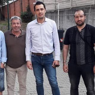 Lerda con il presidente Granieri, mister Ligato e il ds Gallo