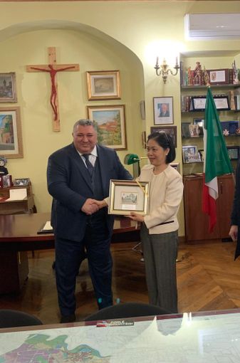 A Pianezza l'ambasciatrice Vietnamita, in occasione del Capodanno Lunare