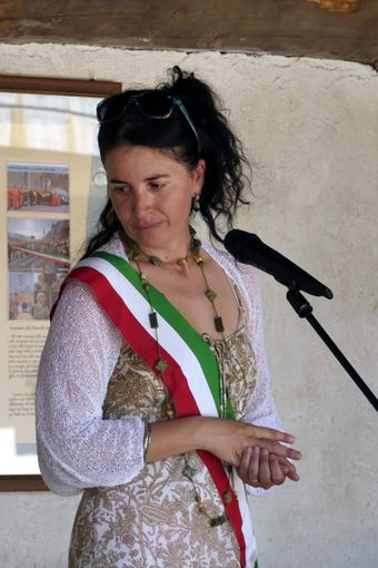 Claudia Bertinat Claudia Bertinat