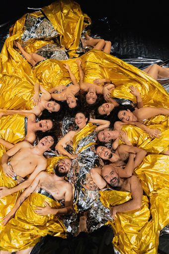 Il cast di Whiskey e soubrette Il cast di Whiskey e soubrette