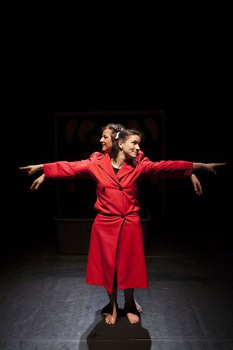 Alla Casa del Teatro ultimi appuntamenti di "Vediamoci a teatro" prima della pausa estiva