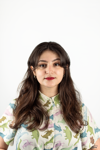 A teatro si ride con la "ex bambina prodigio" Valo Pusceddu A teatro si ride con la "ex bambina prodigio" Valo Pusceddu