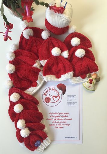 L'Associazione “Mani di mamma -ODV” dona cappellini di lana fatti a mano per i neonati del Mauriziano di Torino L'Associazione “Mani di mamma -ODV” dona cappellini di lana fatti a mano per i neonati del Mauriziano di Torino