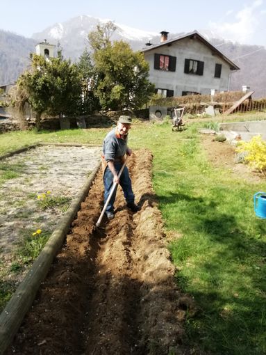 Esterno Foyer di Angrogna Esterno Foyer di Angrogna