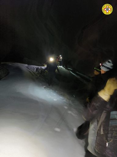 Bobbio Pellice: soccorsa una comitiva che voleva bivaccare al Salvasera