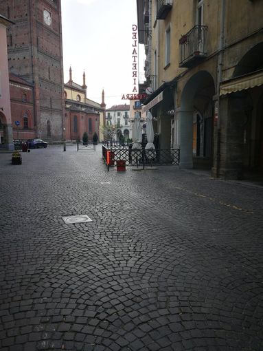 Pinerolo vista su piazza San Donato