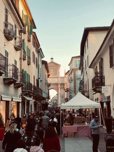 Al via la Fiera di San Martino di Chieri: musica, eventi enogastronomici e sorprese itineranti