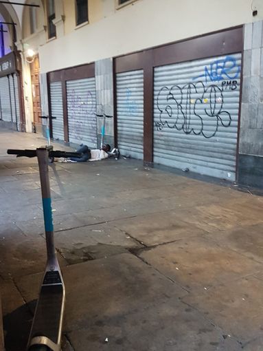 Degrado tra via Nizza e porta nuova Degrado tra via Nizza e porta nuova