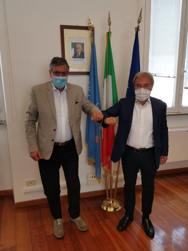 Vertice Icardi - Mantoan (Aifa) sull'idrossiclorichina: "Trovare protocolli di cura sul Covid in fase precoce" Vertice Icardi - Mantoan (Aifa) sull'idrossiclorichina: "Trovare protocolli di cura sul Covid in fase precoce"