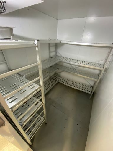 Polizia, il Sap: "Alla mensa del reparto mobile il cibo scarseggia" Polizia, il Sap: "Alla mensa del reparto mobile il cibo scarseggia"