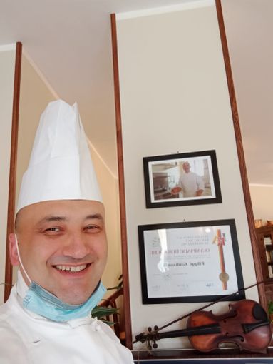 Il 15 agosto alla Trattoria 'Del Ponte', un'irrefrenabile voglia di... pranzo della domenica, a menù fisso e anche a base di funghi porcini e lumache Il 15 agosto alla Trattoria 'Del Ponte', un'irrefrenabile voglia di... pranzo della domenica, a menù fisso e anche a base di funghi porcini e lumache