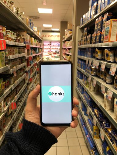 Sotto la Mole la lotta allo spreco alimentare arriva grazie allo smartphone: si chiama iThanks la app che controlla le scadenze del cibo