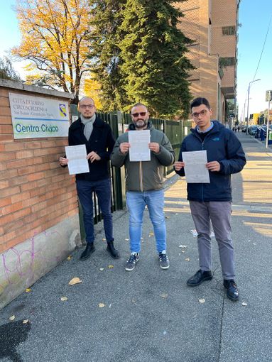 Circoscrizione 4, Fratelli d'Italia e Lega presentano un esposto per far rimuovere la bandiera transgender dal centro civico