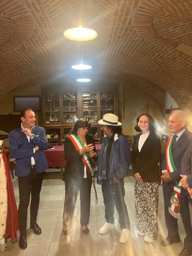 Albano ospite della Festa dell'Uva di Caluso accompagnato da Federica Barbero