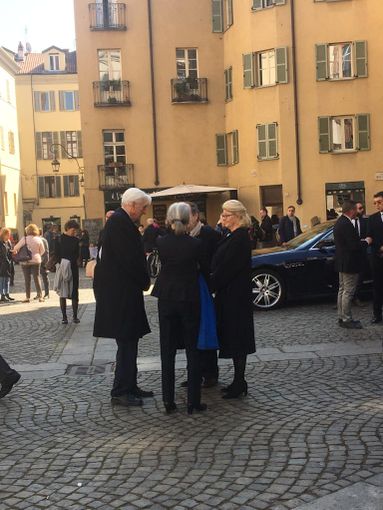 Stamattina la messa di trigesima per Marella Agnelli. Mons. Nosiglia: &quot;Ha usato la sua vita e le doti umane e culturali per il bene di Torino&quot;
