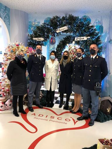 visita agenti questura al regina margherita