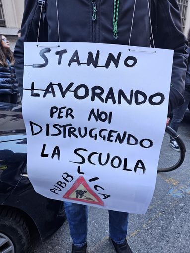 protesta scuola