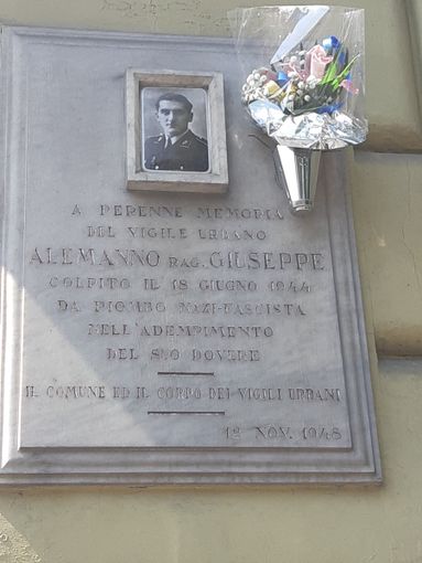 Ricordata a Torino la figura del vigile urbano Giuseppe Alemanno Ricordata a Torino la figura del vigile urbano Giuseppe Alemanno