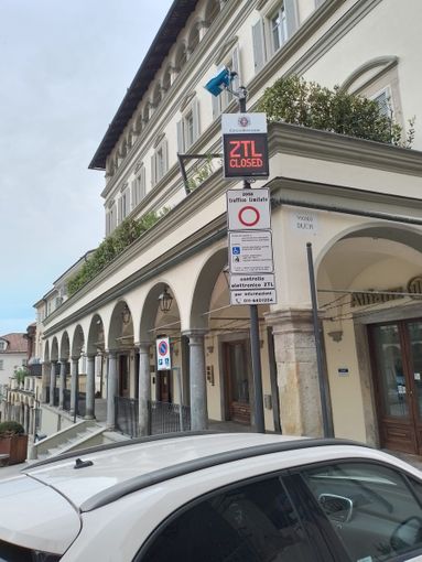 Moncalieri, dal 1° ottobre si accendono le telecamere nella Ztl Moncalieri, dal 1° ottobre si accendono le telecamere nella Ztl