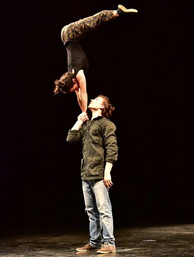 Un viaggio nel circo contemporaneo con lo Spazio FLIC di Barriera di Milano