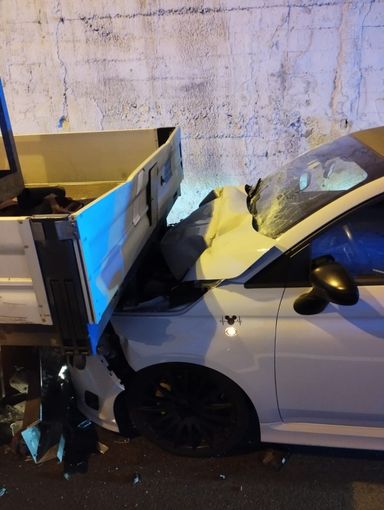 Incidente dentro la galleria Quassolo: traffico paralizzato sull'autostrada A5 Incidente dentro la galleria Quassolo: traffico paralizzato sull'autostrada A5