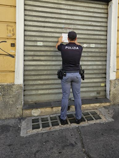 Bar ristorante chiuso in corso Vercelli Bar ristorante chiuso in corso Vercelli