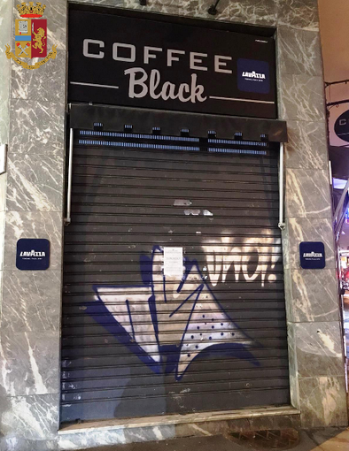 Scoperti 16 avventori all'interno di un bar di via Gorizia: attività chiusa per 5 giorni Scoperti 16 avventori all'interno di un bar di via Gorizia: attività chiusa per 5 giorni