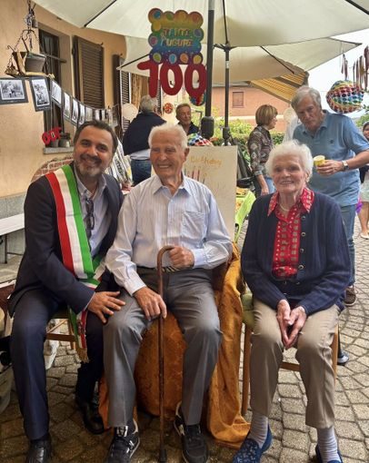 Moncalieri fa festa a Giacomo e Giuseppina, 199 anni in due e 77 di matrimonio