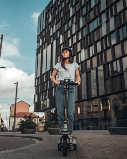 Ambrogio (FdI) attacca: &quot;Il Pd boccia mozione su nuove regole per i monopattini&quot;