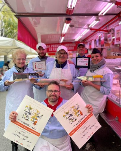 Cerchi una buona macelleria a Torino? Da Premio e Antonio trovi gusto e tradizione Cerchi una buona macelleria a Torino? Da Premio e Antonio trovi gusto e tradizione