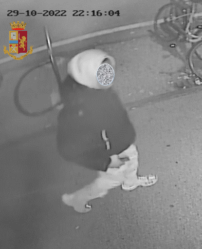 aggressore studentessa campus