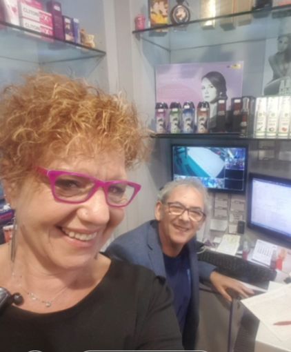 "Noi, discriminati dalla Regione: siamo negozi come gli altri, perché ci vogliono veder chiudere?" "Noi, discriminati dalla Regione: siamo negozi come gli altri, perché ci vogliono veder chiudere?"