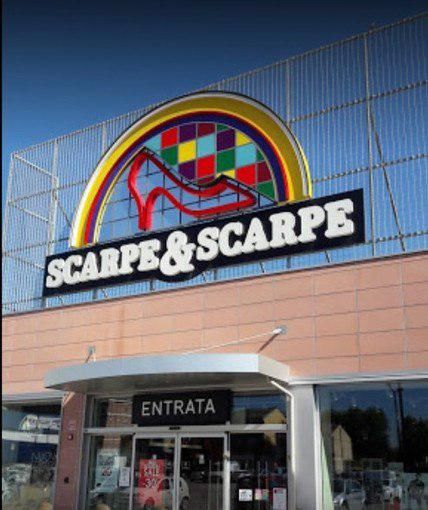 Crisi Scarpe&Scarpe: dopo il concordato preventivo, l'azienda punta al risanamento Crisi Scarpe&Scarpe: dopo il concordato preventivo, l'azienda punta al risanamento