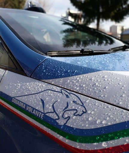 Sorpreso con materiale pedopornografico: denunciato dalla Polizia