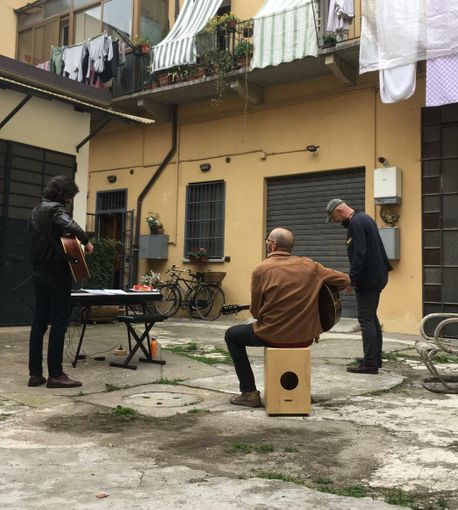 Torino, un 1° Maggio in musica tra i cortili di Borgo Rossini Torino, un 1° Maggio in musica tra i cortili di Borgo Rossini