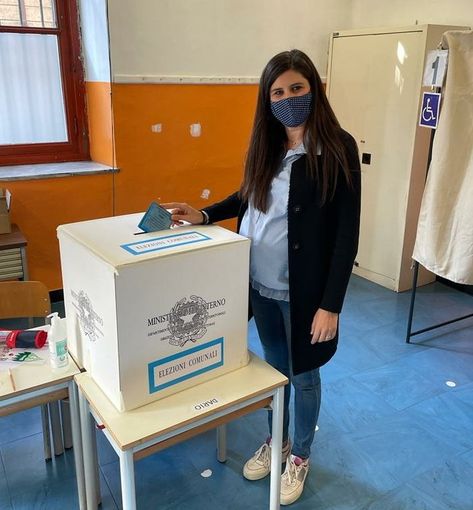 Chiara Appendino al voto