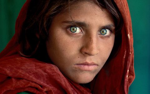 Photo credits - Steve McCurry - Sharbat Gula, Afghan Girl, Peshawar, Pakistan, 1984