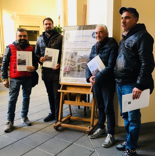 Gli ambulanti al Comune di Torino: "Vogliamo più sicurezza nei mercati e il riconteggio dei debiti con Soris"