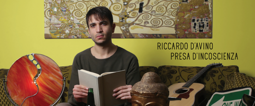 Il torinese Riccardo D'Avino in uscita con &quot;Presa d'incoscienza&quot;