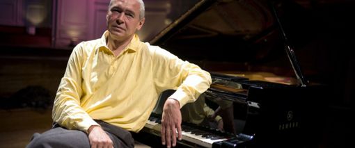 Torna all’Unione Musicale il leggendario pianista croato Ivo Pogorelich