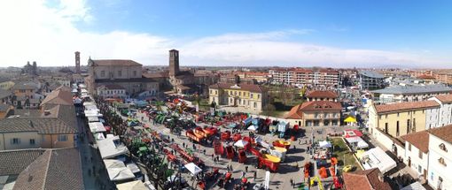 fiera primaverile - foto di archivio fiera primaverile - foto di archivio