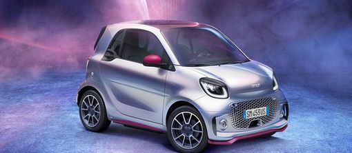 Smart EQ fortwo british green e Ushuaïa: si elettrizzano le special edition più desiderate Smart EQ fortwo british green e Ushuaïa: si elettrizzano le special edition più desiderate