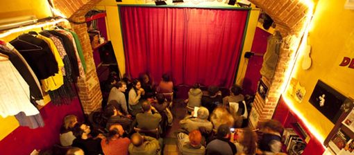 La musica da camera incontra i negozi di Vanchiglia: il progetto del Teatro della Caduta all'insegna del vintage